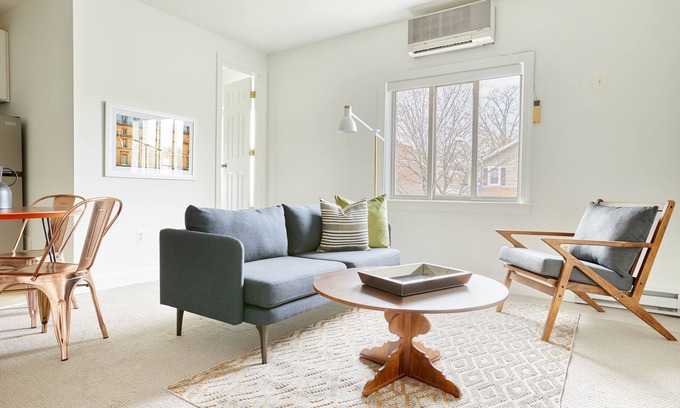 Del Ray Apartment | Kasa Del Ray Alexandria