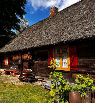 Lipusz Cabin | Kaszubska Zagroda