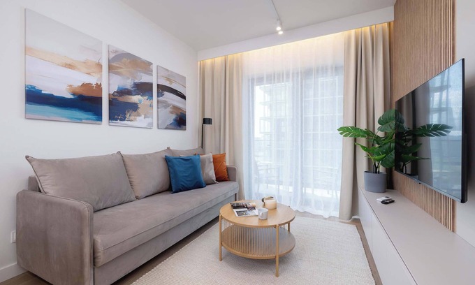 Katowice Apartment | Katowice Modern Apartment Parking&AC Close to Spodek