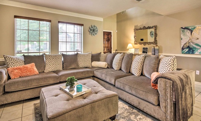 Barker House | Katy Family Home < 30 Miles to Downtown Houston!