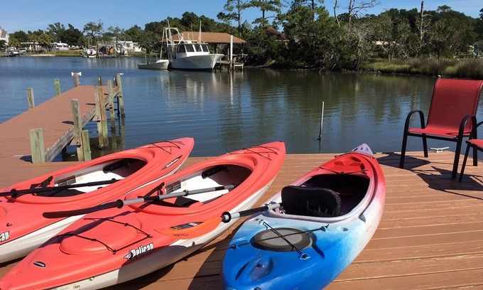 Sneads Ferry House | Kayaks, Fishing, Waterfront cabin w/private dock