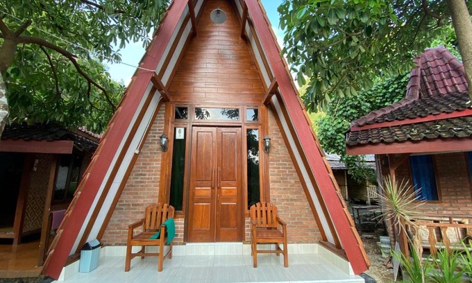 Wonosari House | Kayu Watu Cottage Gunung Kidul