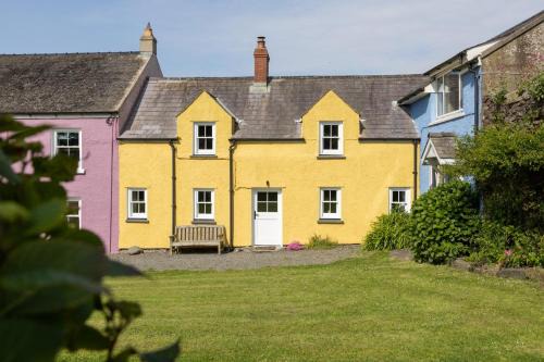 St Brides House | Kelwon Cottage