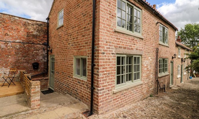 Thirsk House | Kemps Yard Retreat