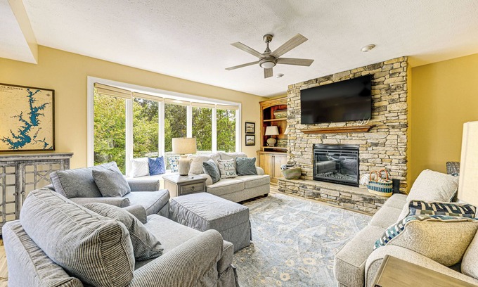 Salem Condo | Keowee Key Condo w/Lake Access!