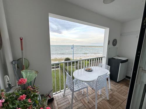 Saint-Pierre-Quiberon Apartment | Ker Lafranec'h - Face Mer et Plage, 2 Chambres, WiFi