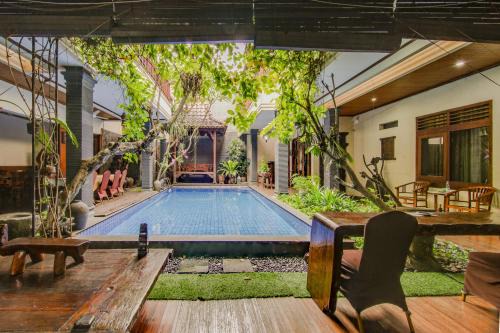 Lebak Bulus Hotel | Keraton Heritage