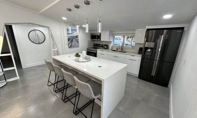 Stillwright Point House | Key Largo Tropical Paradise