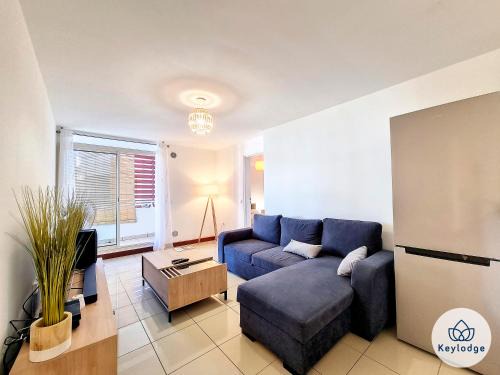 Sainte-Clotilde Centre Apartment | Kheyl Home 2 étoiles - T3 de 47 m2 à Saint-Denis