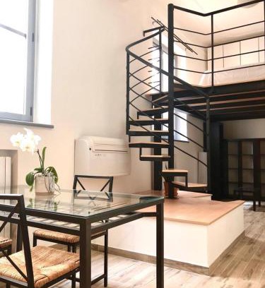 Guastalla Apartment | Kibilù - Via Caldara - Ospedale Policlinico - Porta Romana