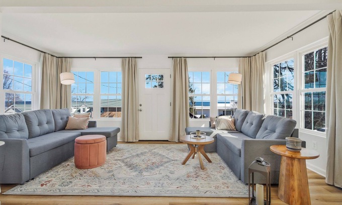 Prince Frederick House | Kick back and enjoy the Chesapeake & this 3-bedroom, calm, stylish space.