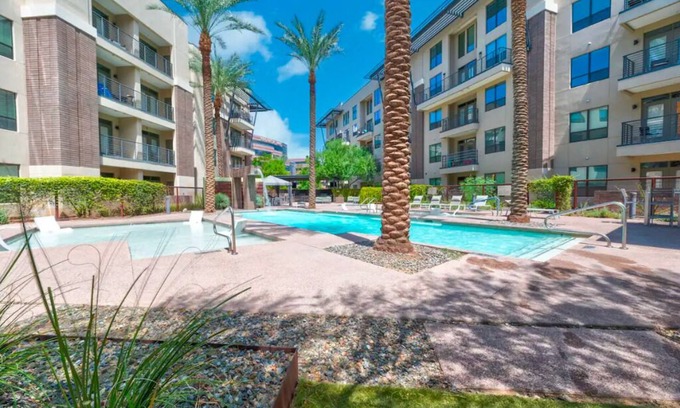 South Scottsdale Apartment | Kick Back & Relax In This Modern Rustic 2 Bedroom!