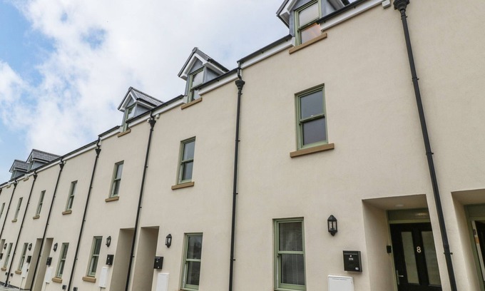 Portland Cottage | KIMBERLIN, pet friendly, with a garden in Chiswell On Portland