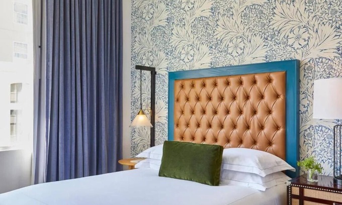 Downtown Denver Hotel | Kimpton Hotel Monaco Denver | 1 Queen Bed | Pets Stay Free
