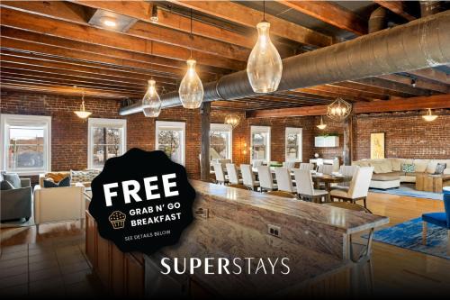 Shelby Park Apartment | KING Penthouse Sleep8 4Bed 3BR 2BA Swepson Loft