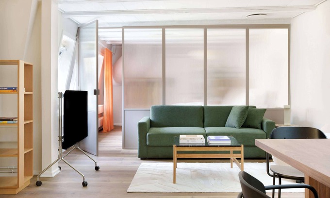 Copenhagen City Centre Apartment | Kings Square 6 by Daniel & Jacob's