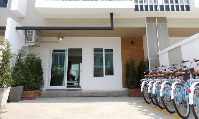 Chang Khlan House | KK261 Lovely townhouse in town