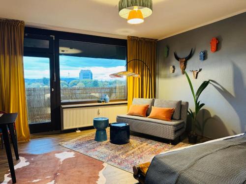Lahnstein auf der Hohe Apartment | Klassen Stay - Design Studio in 11 Etage - Tolle Aussicht - Sauna, Pool - Netflix