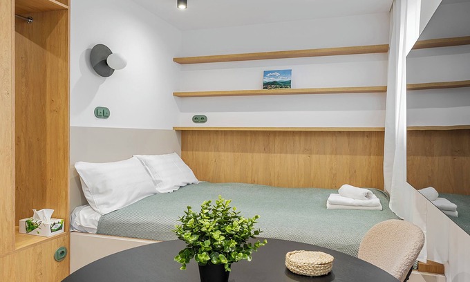 Pradnik Bialy Apartment | Kluczborska Chic Studio