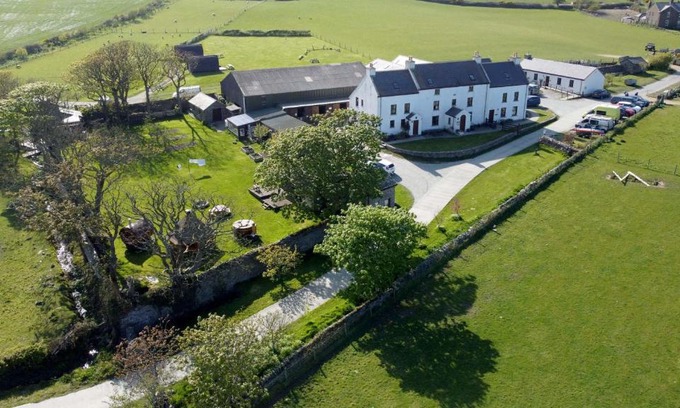 Peel Bed & Breakfast | Knockaloe Beg Farm
