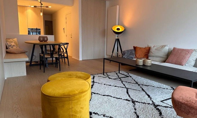 Knokke Apartment | Knokke Oasis: Luxury Apartment in Centre