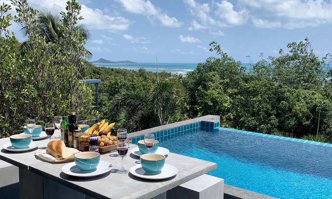 Hua Thanon Villa | Ko Samui Sea View Pool villa Seren, with car, just 400m to the Beach