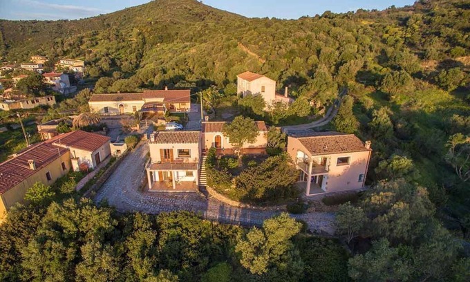 Budoni House | Komfortable Villa mit Pool und Meerblick - Nr. 115/2