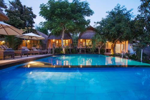 Mushroom Bay Resort | Komodo Garden