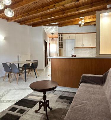 Kalavrita Apartment | Koutsogiannopoulos House