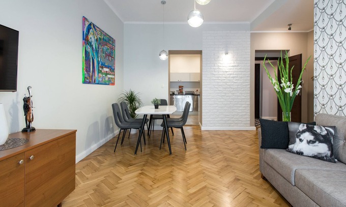 Warszawskie Apartment | Krakow's Most Outstanding, Very Large, Prime Stay Location