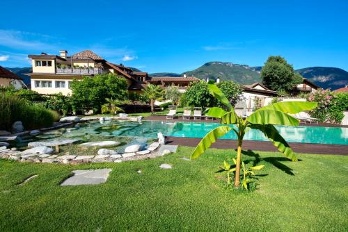 Nalles Apartment | Kreuzwegerhof Nals - A Natural Pool Oasis for Families, Nature Lovers and Active Travelers