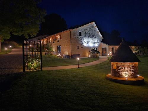 Aubas Bed & Breakfast | L'étable gourmande chambres d'hôtes et ferme auberge