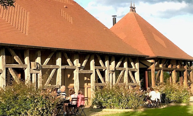 Montbeugny House | L'Acolin Family Suite – Cosy accommodation in the heart of the Damayots Hamlet