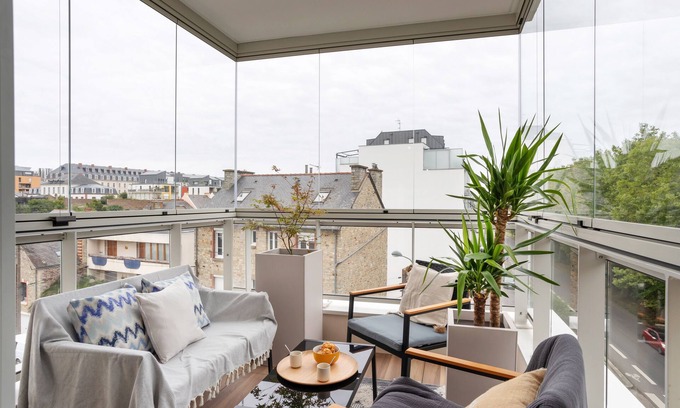 La Touche Apartment | L'Air - Elégant 2 chambres avec loggia dans résidence de haut standing