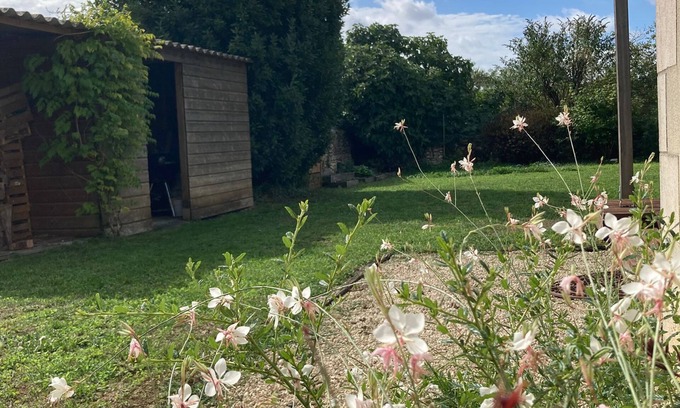 Lavoux House | L'Annexe - Family home near Futuroscope