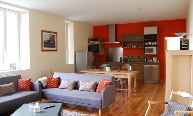 Tamerville Apartment | L'Appartement d'Egard for 8 people in Normandy