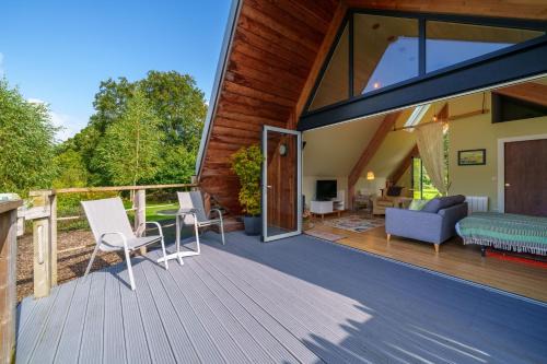 Meathop House | L'Atelier - Alpine-style chalet