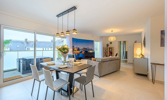 Vannes Apartment | L'Audacieux - Magnifique appartement avec garage sécurisé centre ville à pieds!