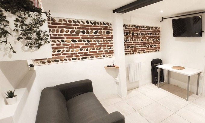 Toulouse City-Centre Apartment | L'authentique Toulousain - Hypercentre - Proche de la Gare