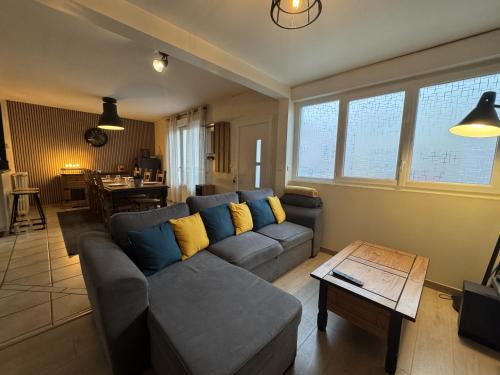 Le Mans Metropole House | L'Ecrin - 7pers - jardin - Rêve au Mans