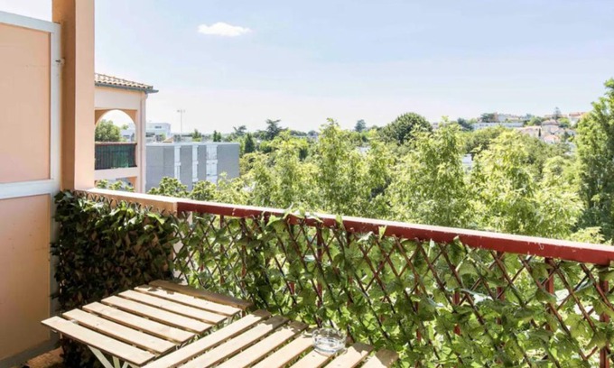 Roseraie Apartment | L ecrin