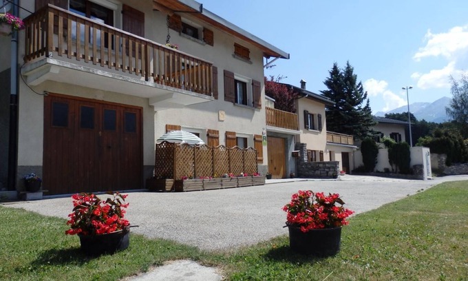 Aussois House | L'ENCLOS - AUSSOIS - Gîte