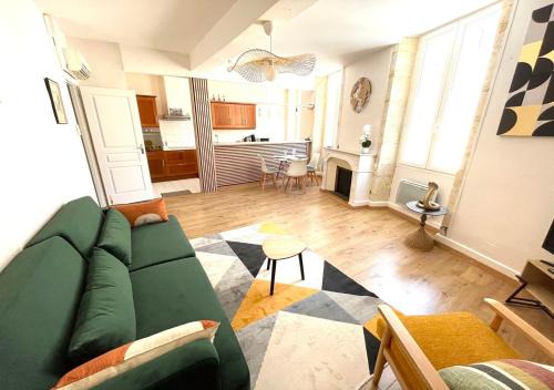 Auch Apartment | L'Erable - Calme en Plein centre