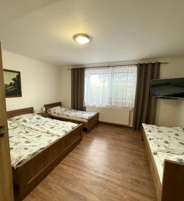 Sturovo Apartment | L-House 2