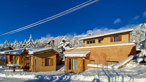 Faucon-de-Barcelonnette Apartment | L'Intermède & En toute amitié - Les Gites de l'Argile