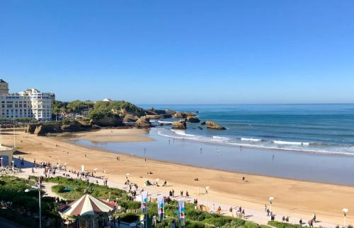 Biarritz Apartment | L'océan à perte de vue, la grande plage à vos pieds
