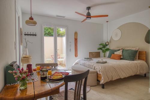 Saussenac Bed & Breakfast | L orée du bois