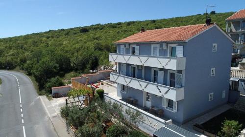 Salatic Apartment | L&R Apartmani