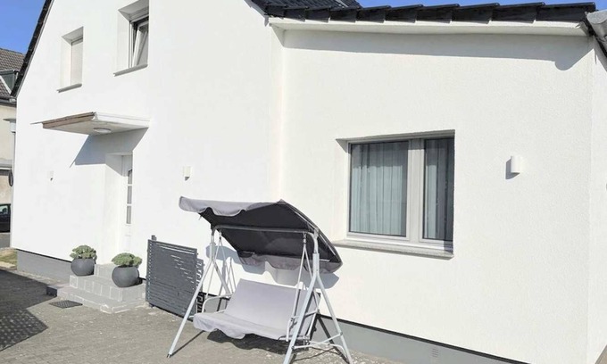 Leverkusen Apartment | L13 - Ferienwohnung in Leverkusen, 60 qm, 3 Zimmer, Max. 5 Personen