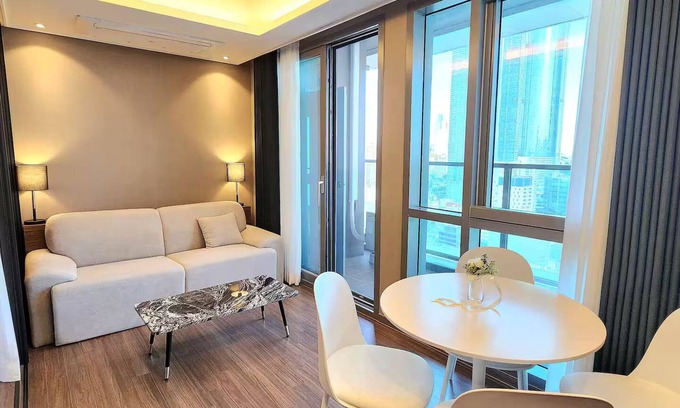 Haeundae Apartment | L28[Newly Built/합법숙소][고층 사이드오션뷰/야외테라스/해변5분/지하철역3분]